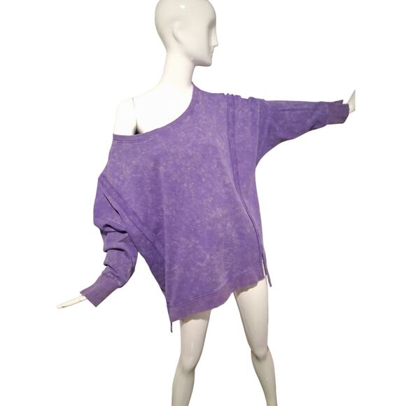 White Birch Oversized Women's size Small  Acid Washed Slouchy Grungecore Top - Picture 8 of 10